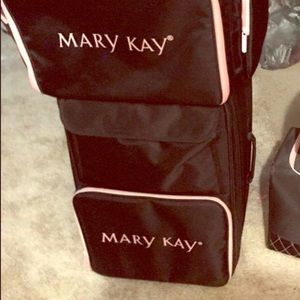 Mary Kay rolling luggage